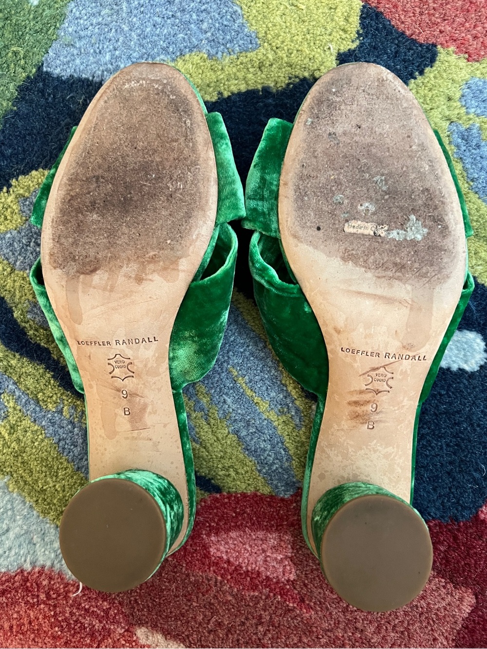 Loeffler Randall Celeste mules in emerald green velvet - Picture 3 of 3